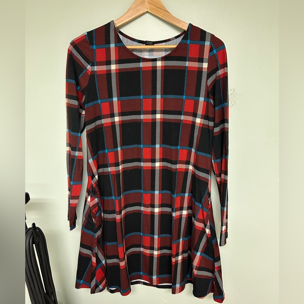 Swing Dress WITH POCKETS!